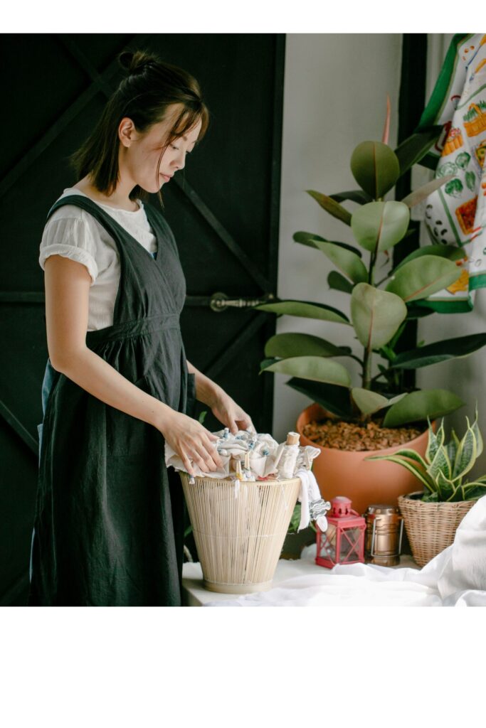 50代女性の多くは、長い間、家族や周りのことを優先してきた